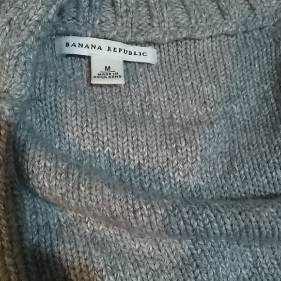 Banana Republic Women's Gray Knitted Buttoned Cotton Sweater Sz. Medium - Picture 5 of 12